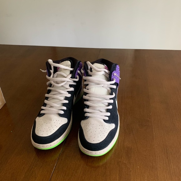 Nike